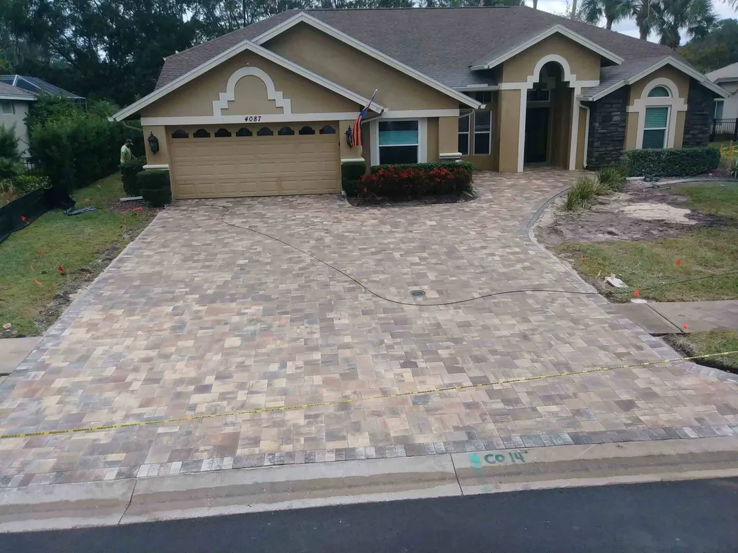gray-colored-driveway-min-1-800h - Hilimire Pavers gray-colored-driveway-min